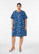 A-linjainen farkkumekko kukkakuviolla, Sininen, Model image number 1