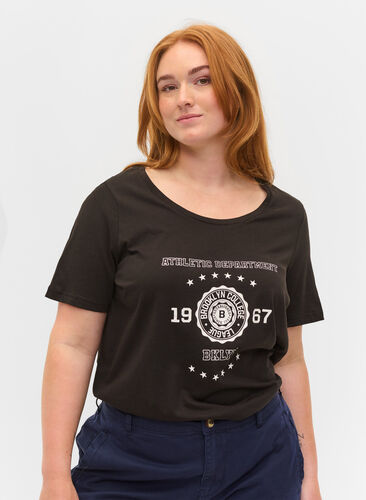 Lyhythihainen puuvillainen t-paita painatuksella, Black, Model image number 0