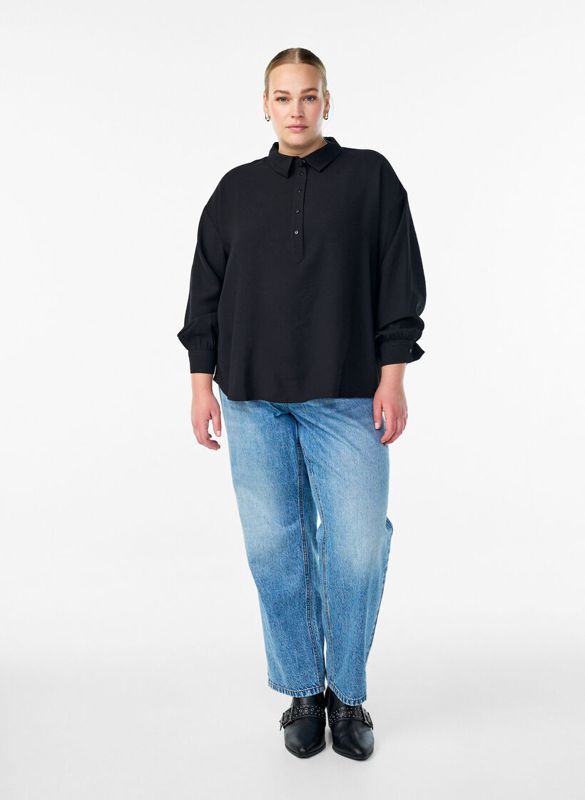 Paitapusero nappiyksityiskohdalla takana, Musta, Model image number 1