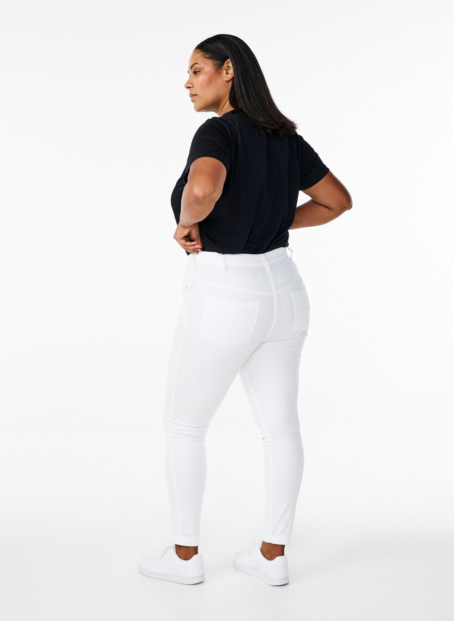 ZizziSuper slim Amy-farkut korkealla vy&ouml;t&auml;r&ouml;ll&auml;, White, Model image number 1
