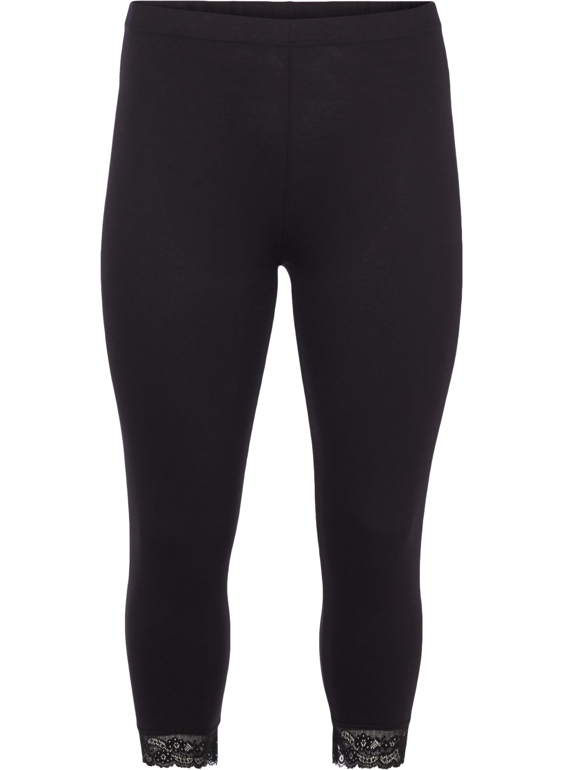 Perusmalliset 3/4-leggingsit pitsilahkeilla