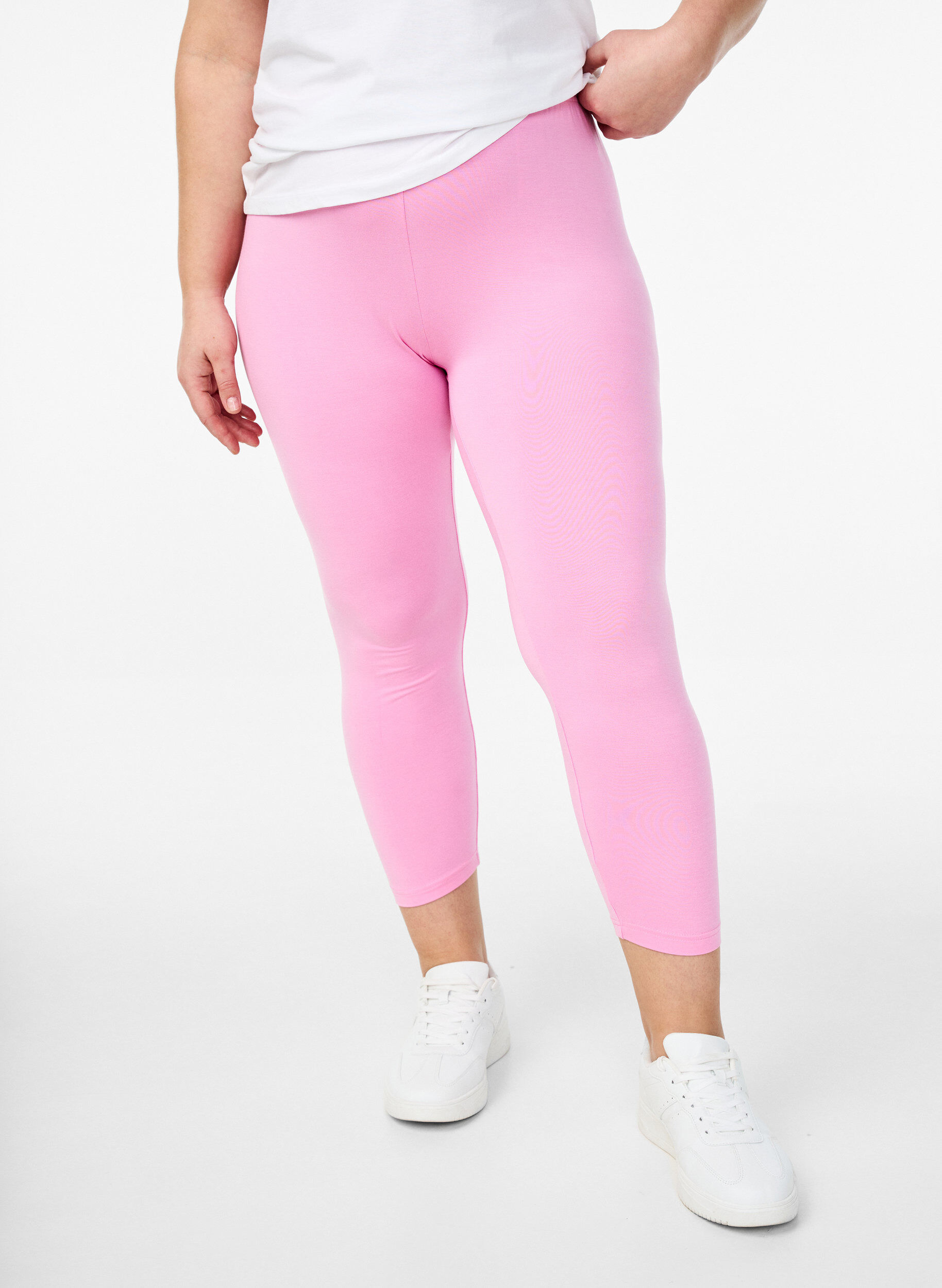 Perus 3/4 leggingsit viskoosista, Vaaleanpunainen, Model