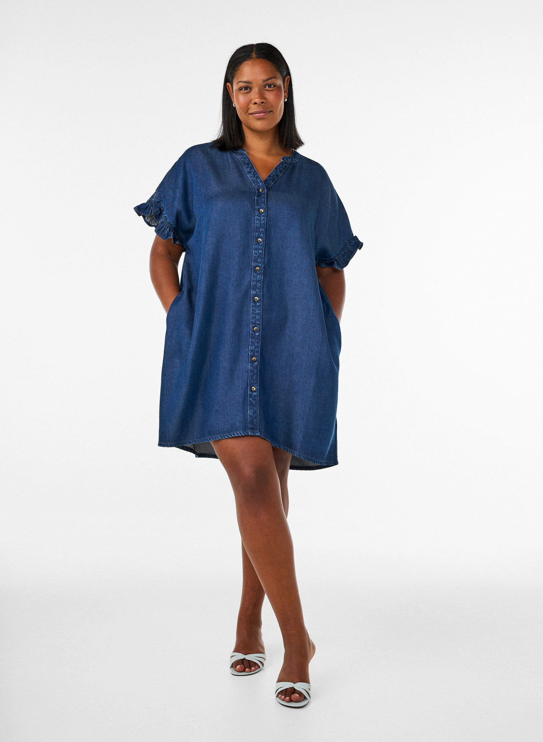 ZizziDenim -lookinen mekko nappikiinnityksell&auml; ja r&ouml;yhel&ouml;hihoilla, Sininen, Model image number 1