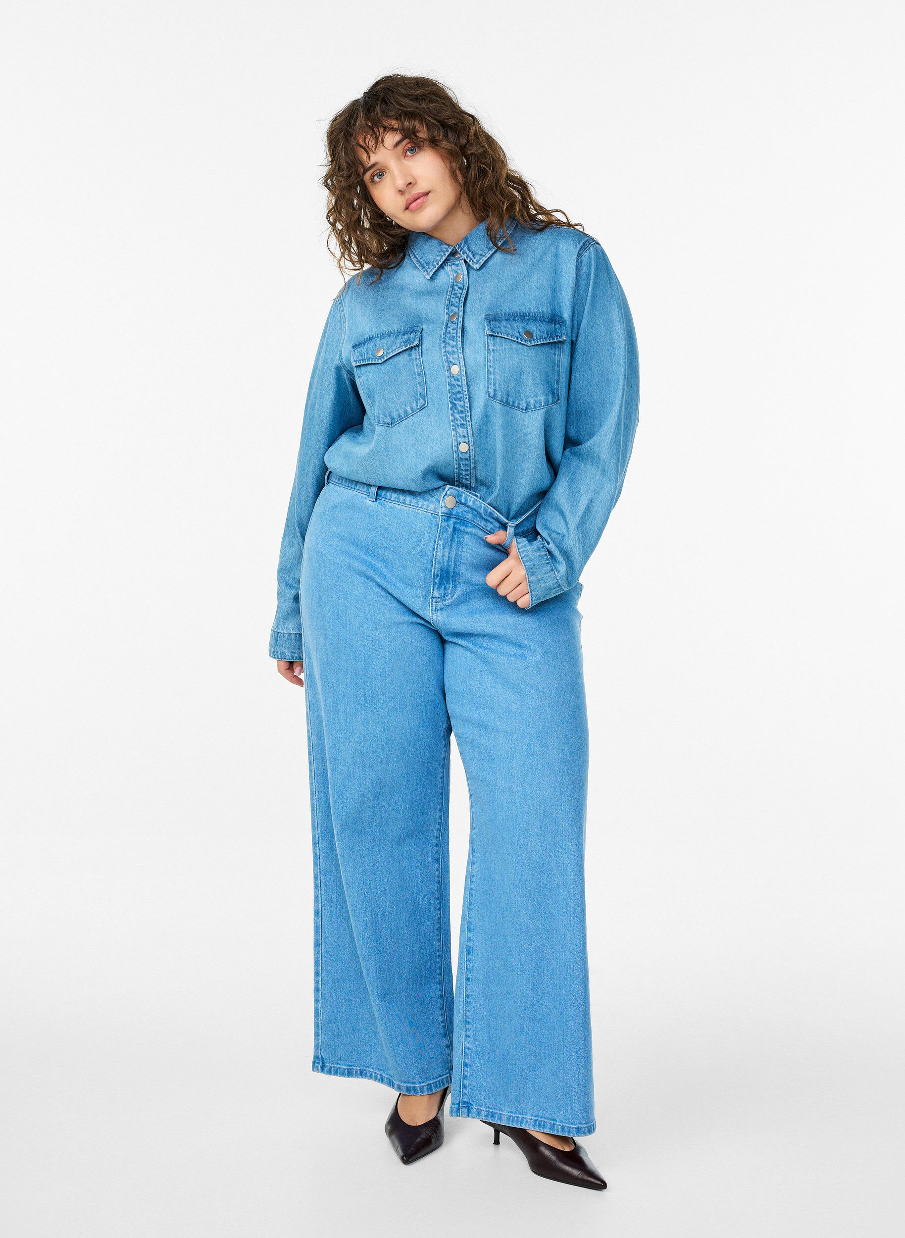 Zizzi Farkkupaita, jossa rintataskut, Sininen, Model image number 1