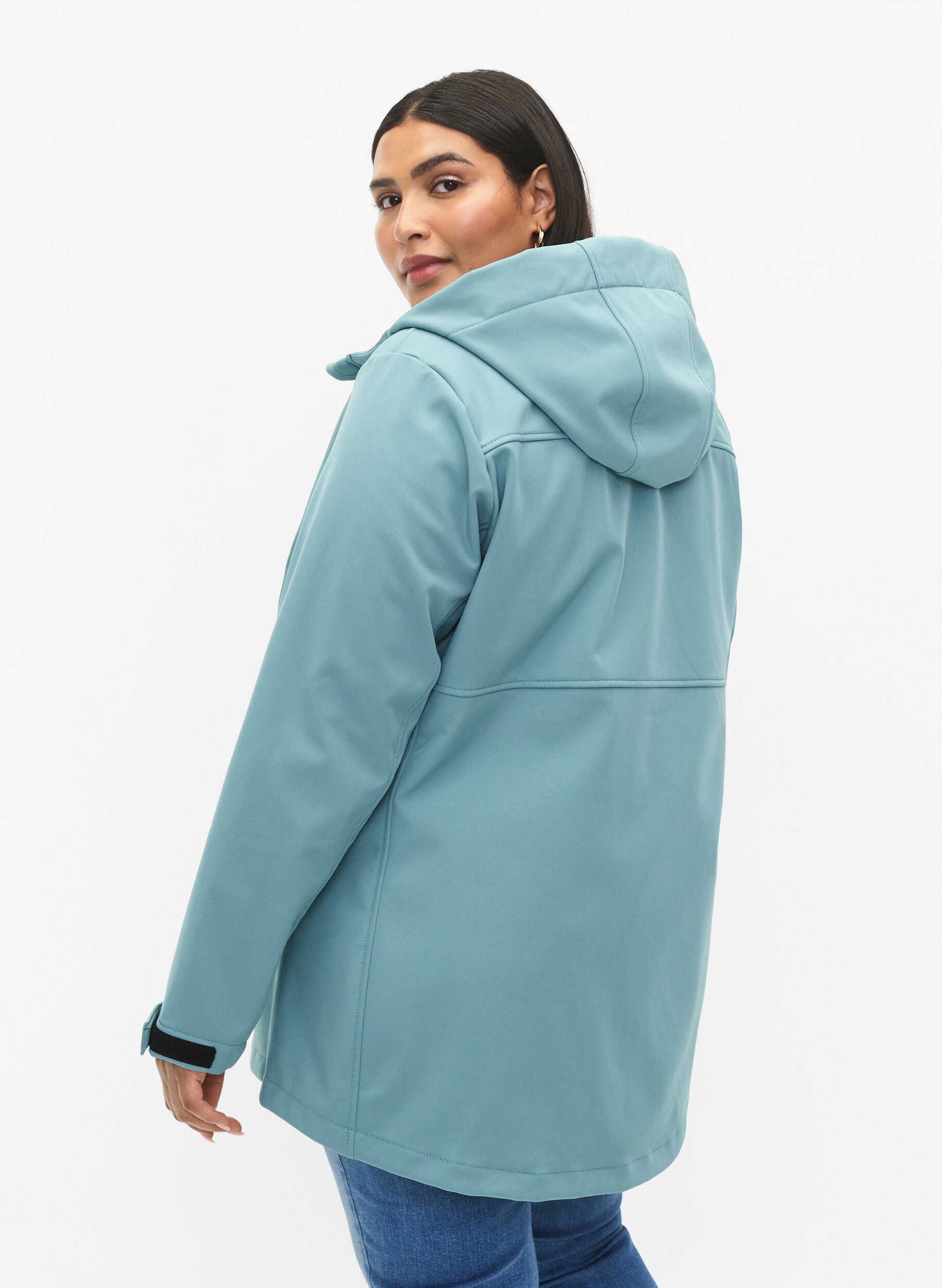 Zizzi Lyhyt softshell-takki, jossa on taskut, Arctic, Model image number 1