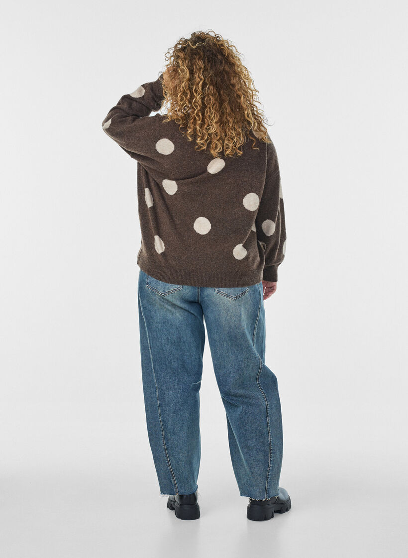 Neulepusero pilkkukuviolla, Ruskea, Model image number 2