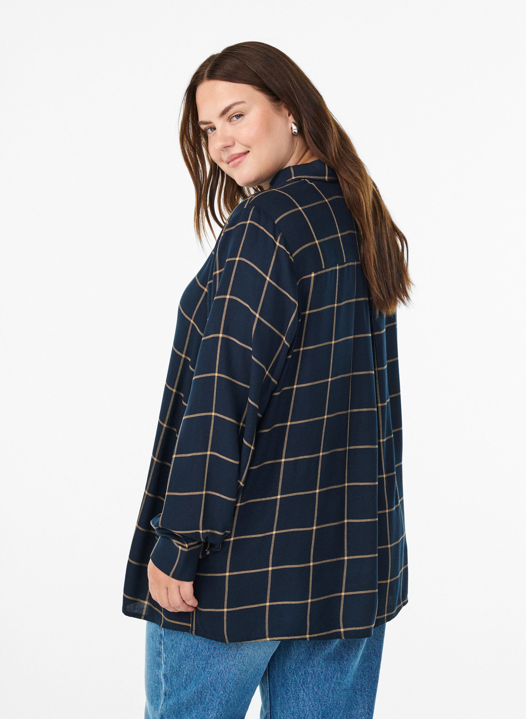 Zizzi Ruudullinen oversize-puuvillapaita, Sininen, Model image number 2