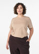 Puuvillainen perus-T-paita, jossa on py&ouml;re&auml; kaula-aukko, Beige, Model image number 0