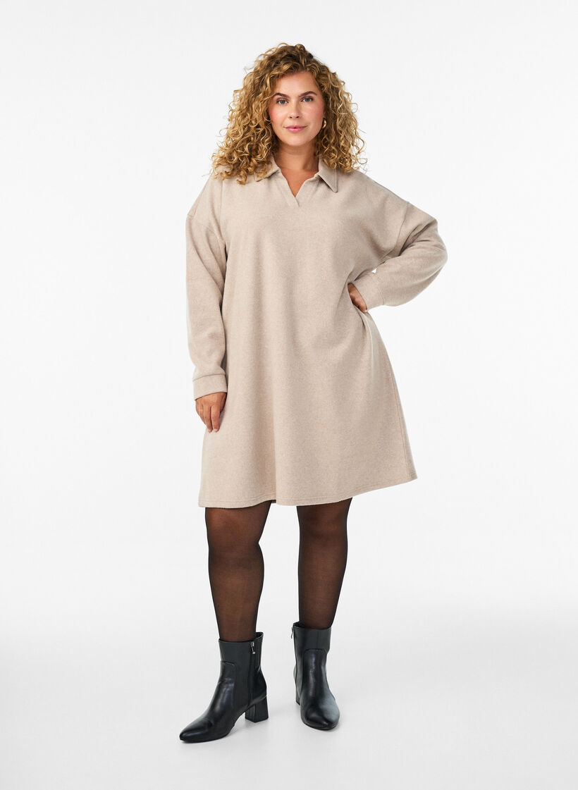Polvimittainen jersey-mekko V-pääntiellä ja kauluksella, Beige, Model image number 0