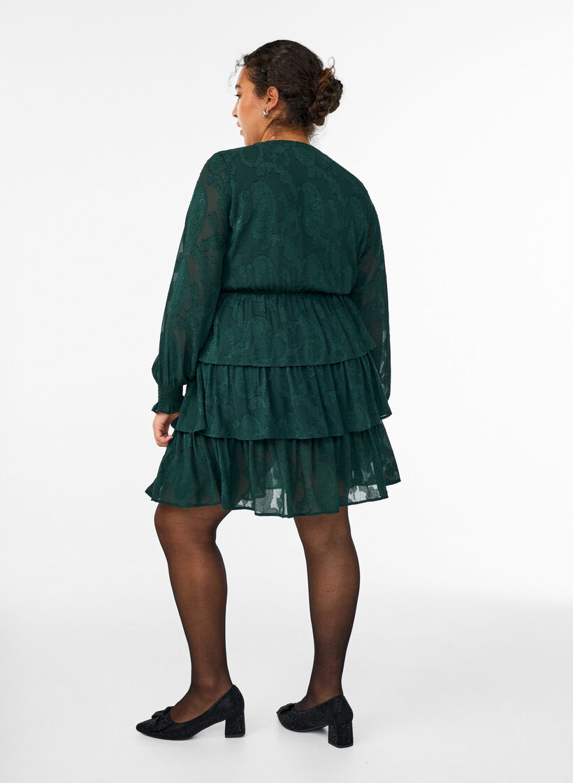Lyhyt mekko r&ouml;yhel&ouml;ill&auml; ja kuviopinnalla, Vihre&auml;, Model image number 2