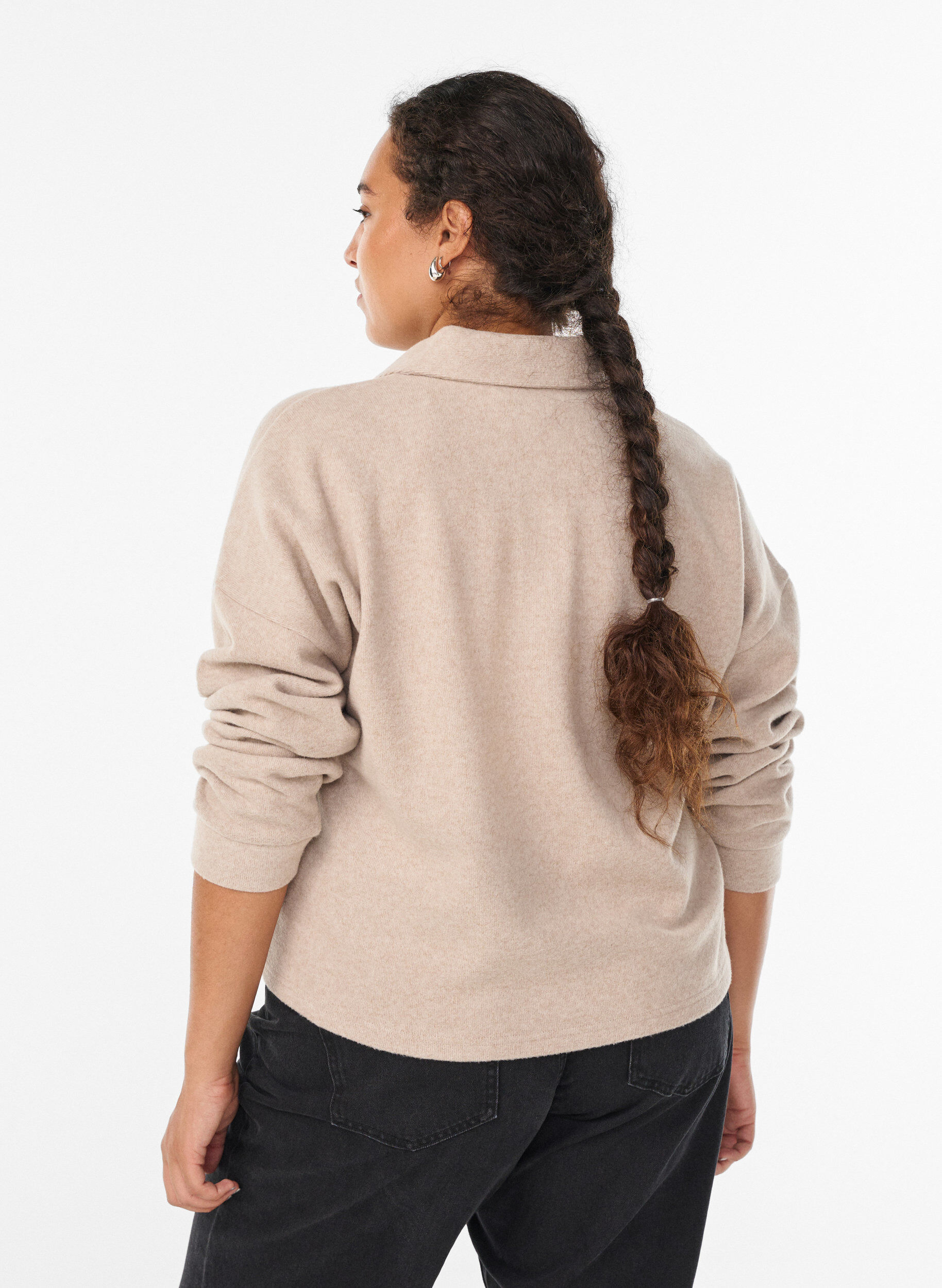 Zizzi Jersey-pusero kauluksella ja V-p&auml;&auml;ntiell&auml;, Beige, Model image number 2