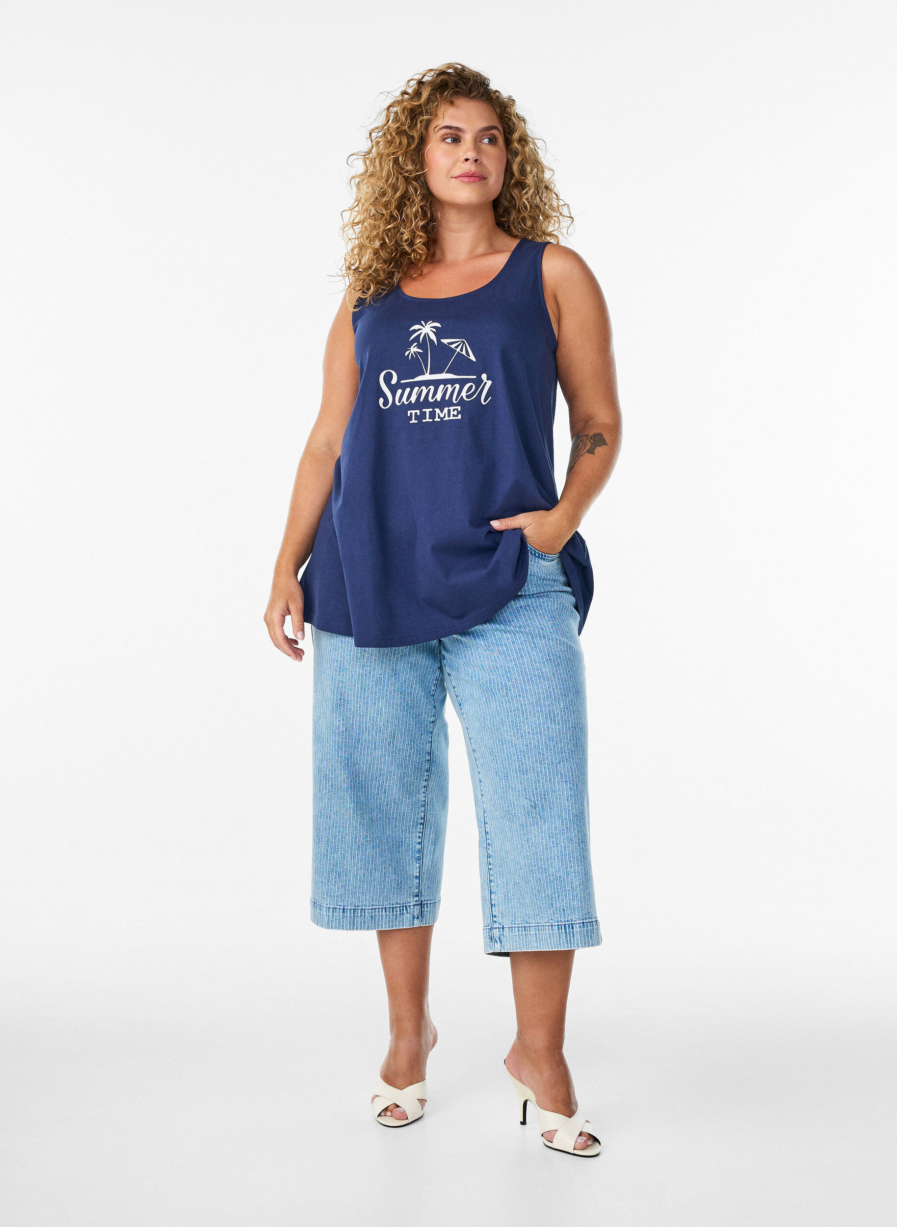 ZizziPuuvillatoppi A-mallissa, Sininen, Model image number 1