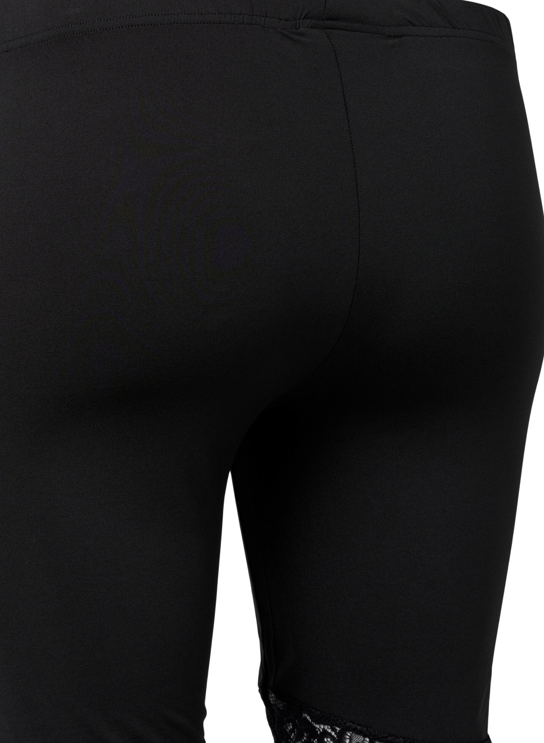 Zizzi 2 kpl py&ouml;r&auml;ilyshortseja pitsikantilla, Black / Black, Packshot image number 2