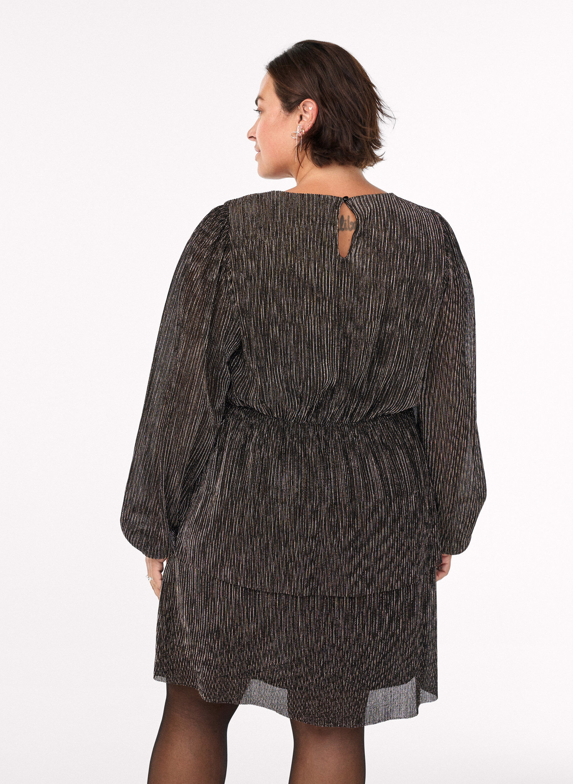 Zizzi Lyhyt mekko kimalle raidoilla ja pitk&auml;t hihat, Musta, Model image number 2