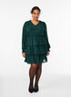 Lyhyt mekko r&ouml;yhel&ouml;ill&auml; ja kuviopinnalla, Vihre&auml;, Model image number 1