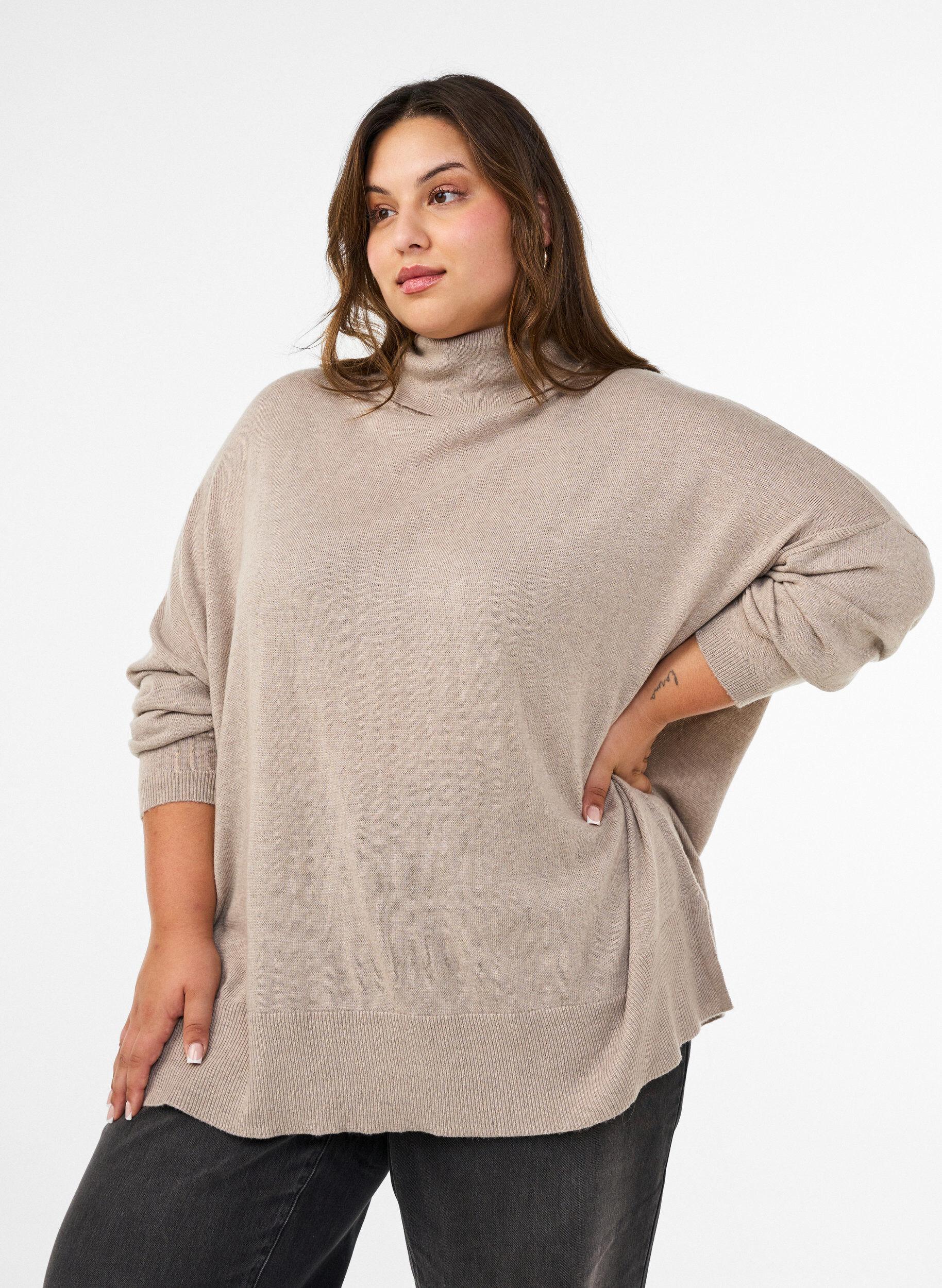 ZizziV&auml;lj&auml; pooloneulepusero, Beige, Model image number 0