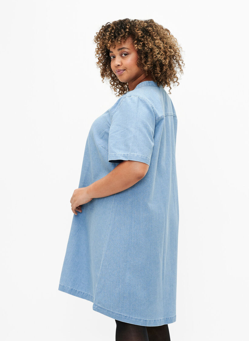 Lyhythihainen A-linjainen farkkumekko, Light blue denim, Model image number 1