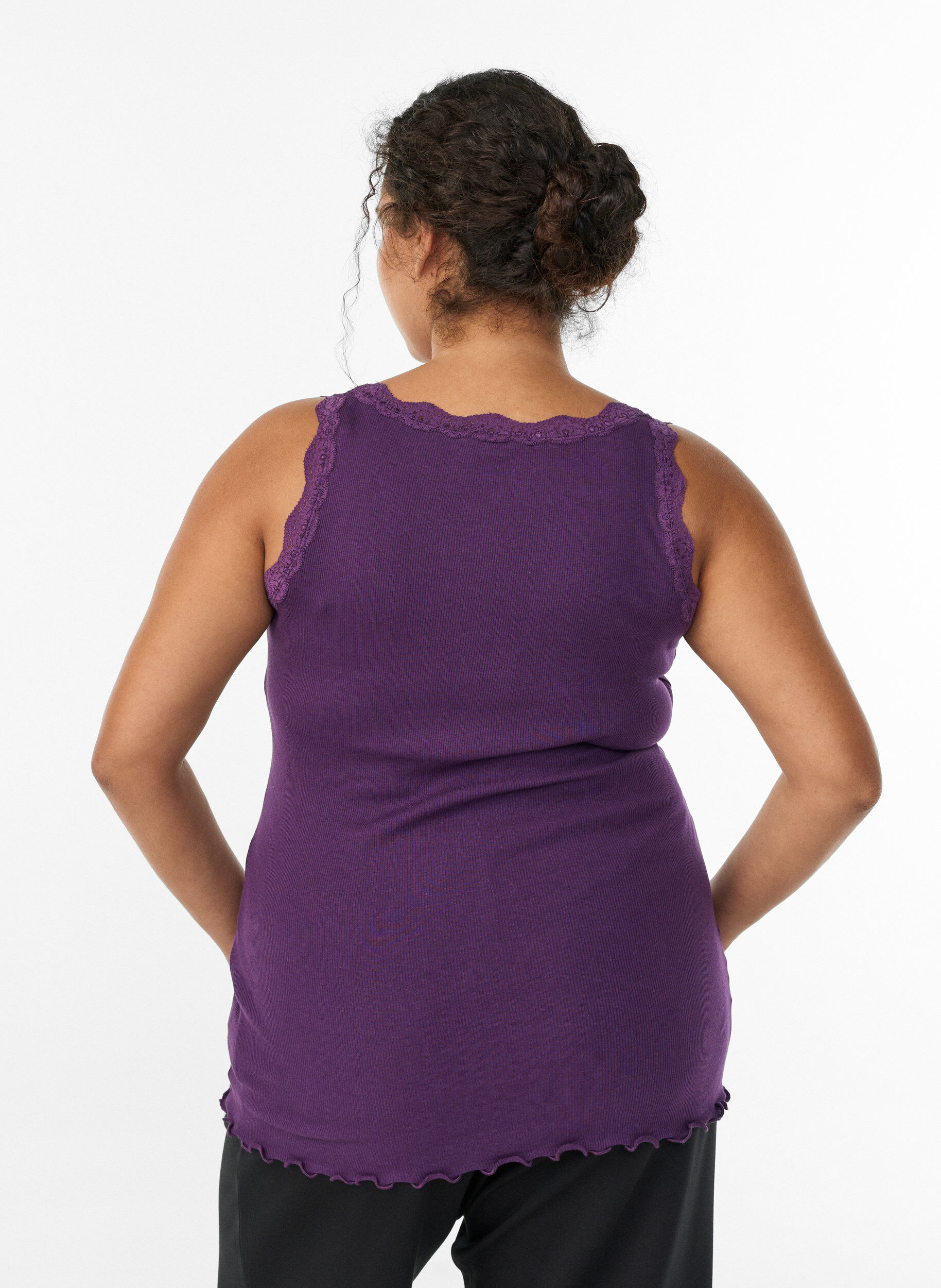 ZizziToppi pitsisomisteella, Violetti, Model image number 2