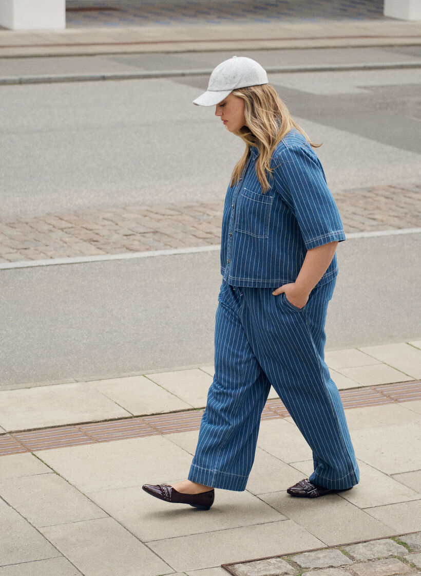 Leve&auml;lahkeiset farkut raidoilla, Sininen, Image image number 0
