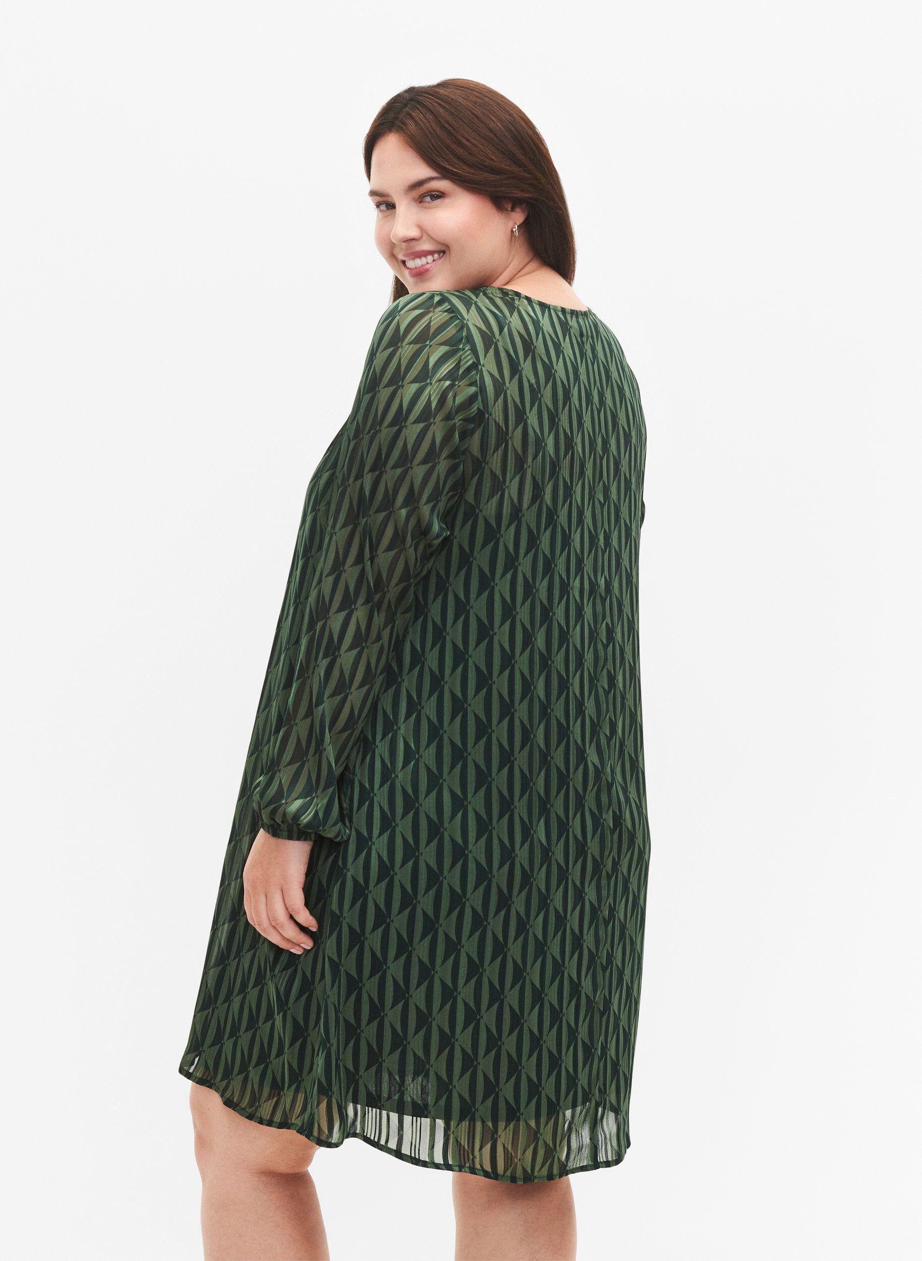 Zizzi Printillinen pitk&auml;hihainen mekko, v-p&auml;&auml;ntiell&auml;, Scarab AOP, Model image number 1