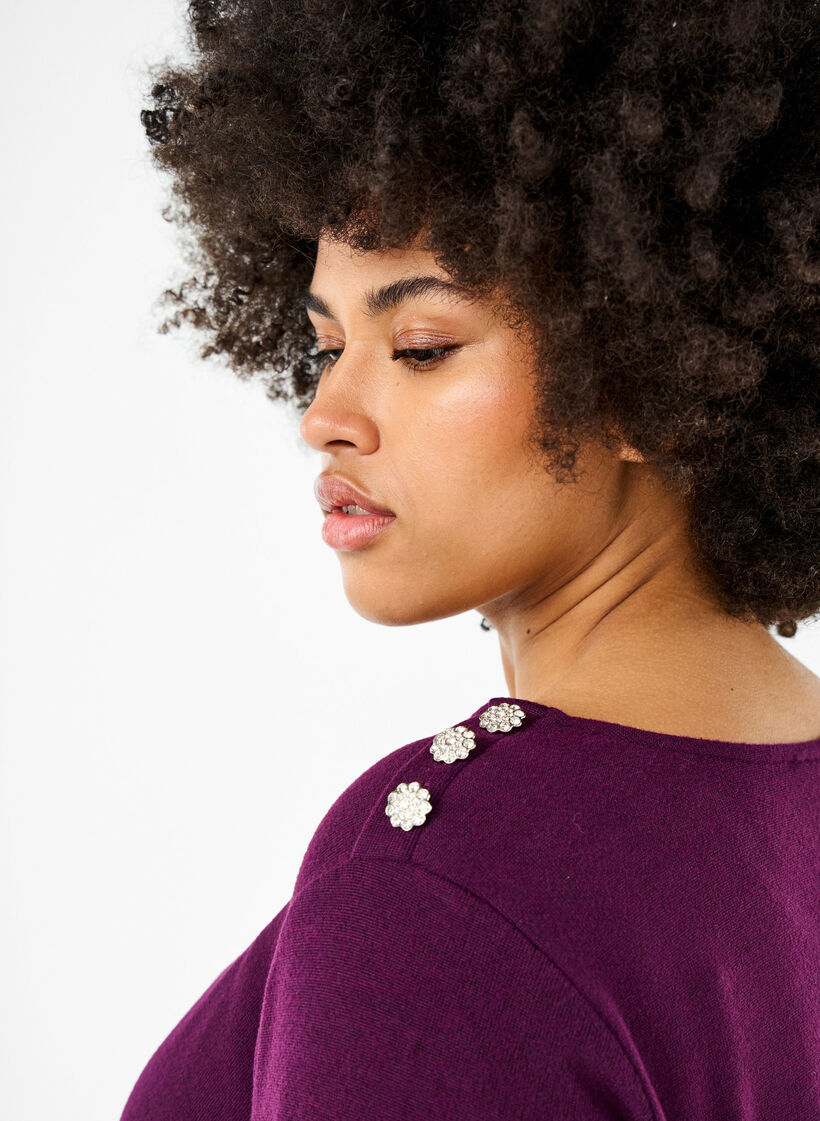 Paljettipusero koristeellisilla napeilla, Violetti, Model image number 3