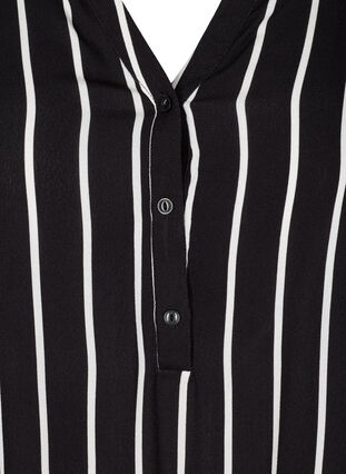 Raidallinen viskoosipusero, Black White stripe, Packshot image number 2
