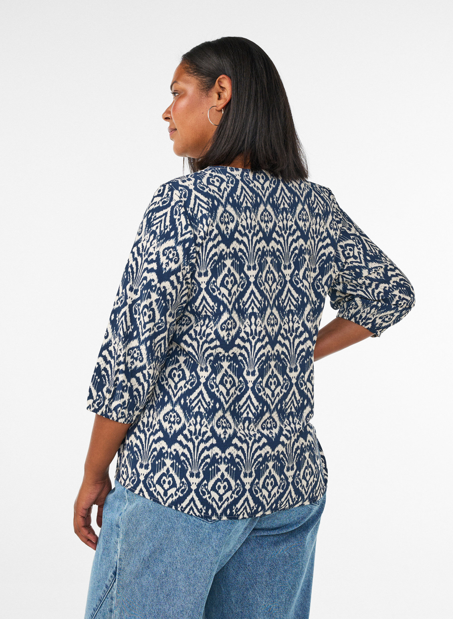 ZizziKuviollinen viskoosipusero 3/4-hihoilla, Sininen, Model image number 2