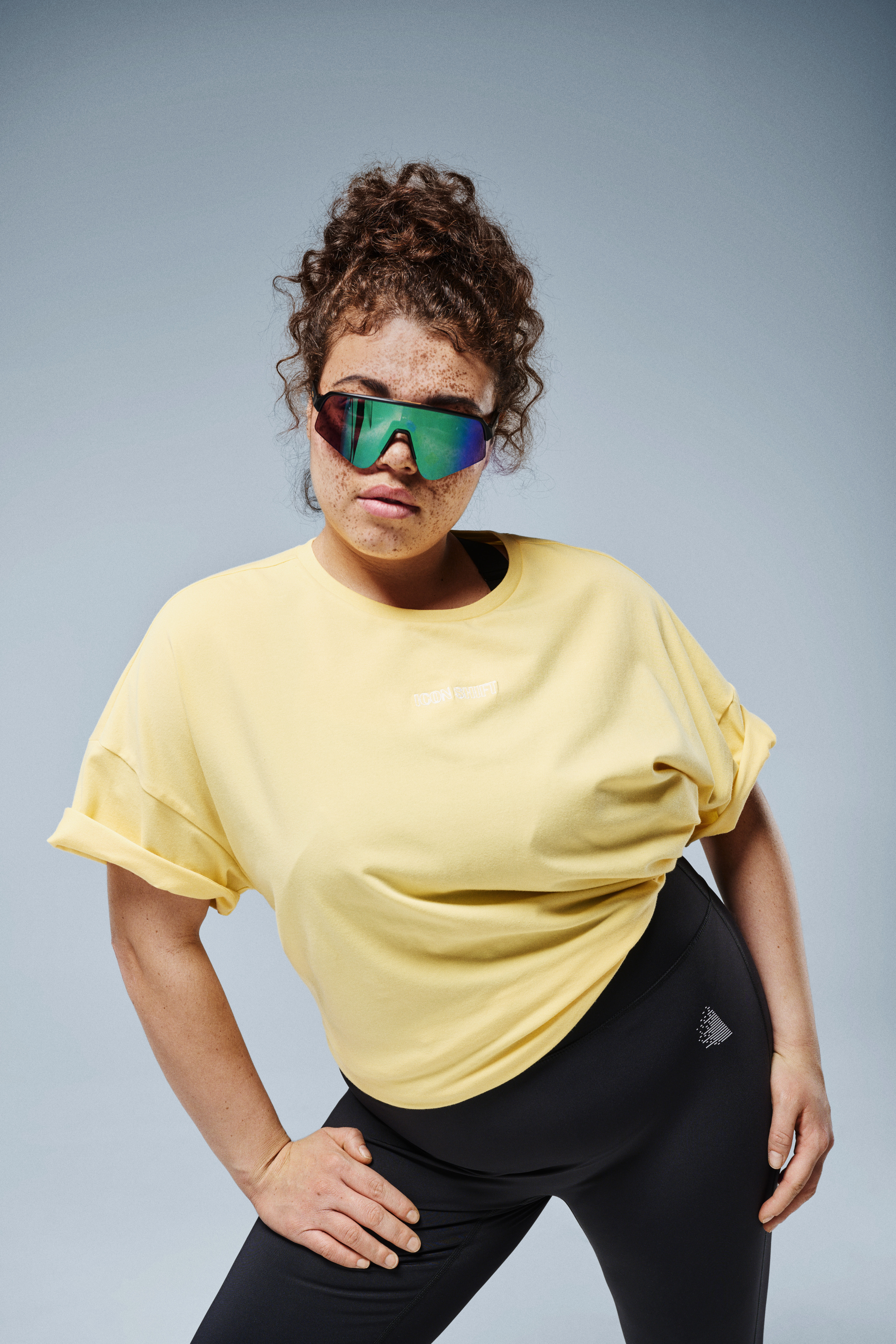 Zizzi T-paita ja huppari, , Model