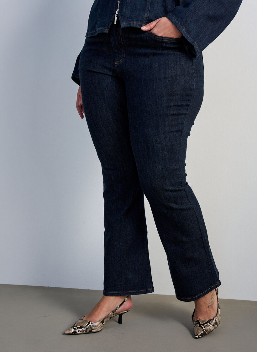 Ellen korkeavy&ouml;t&auml;r&ouml;iset bootcut-farkut, Sininen, Model image number 2