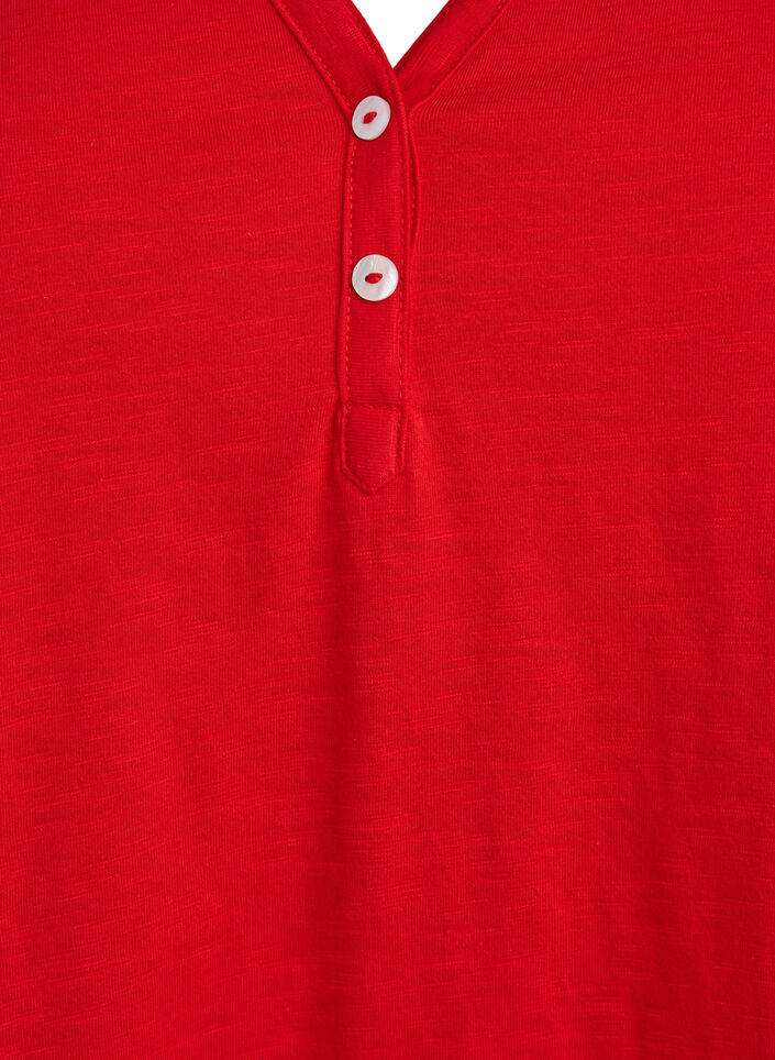 T-paita nappiyksityiskohdalla, Punainen, Packshot image number 2
