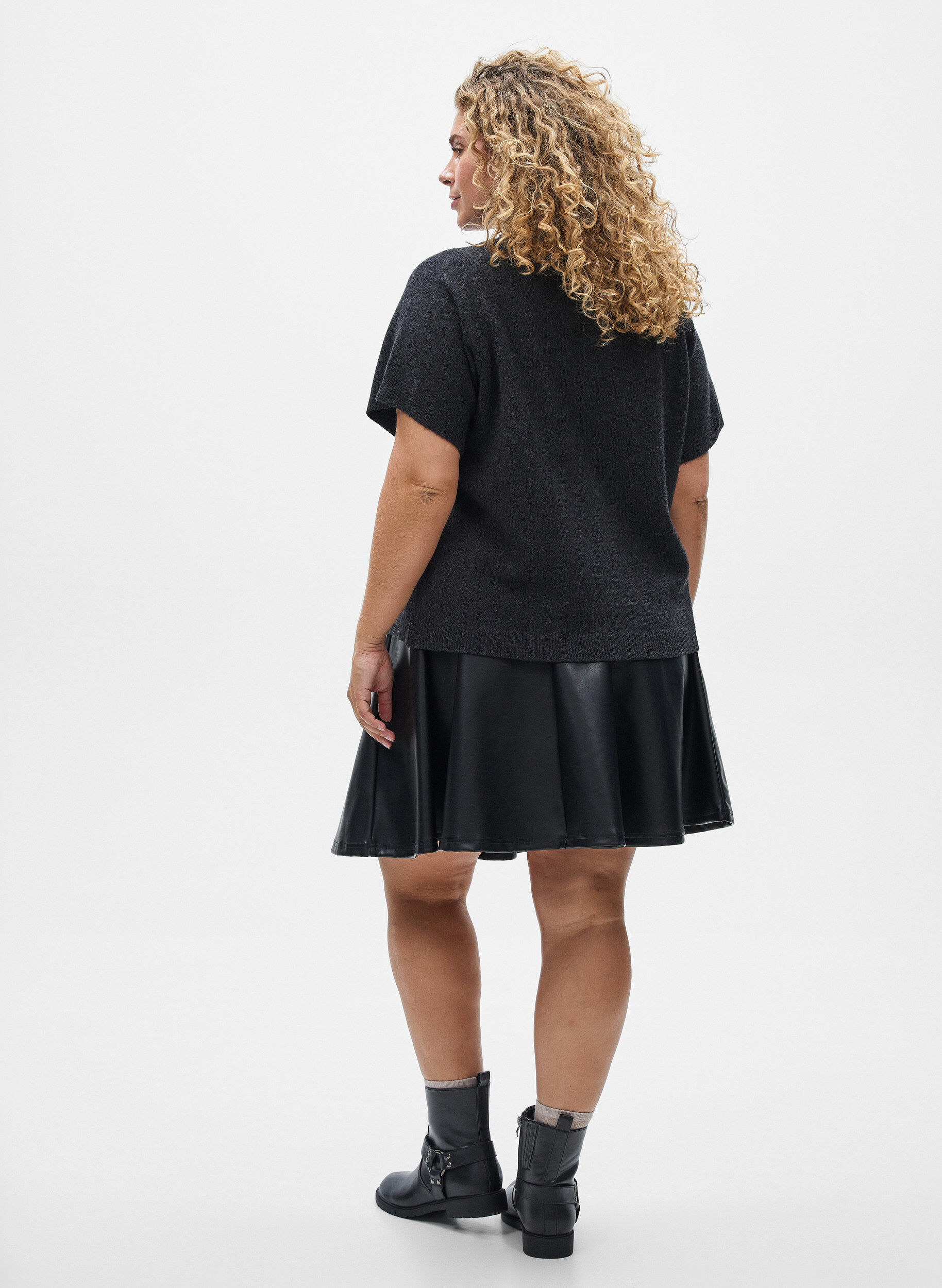 Zizzi Lyhythihainen neuletakki, Harmaa, Model image number 2