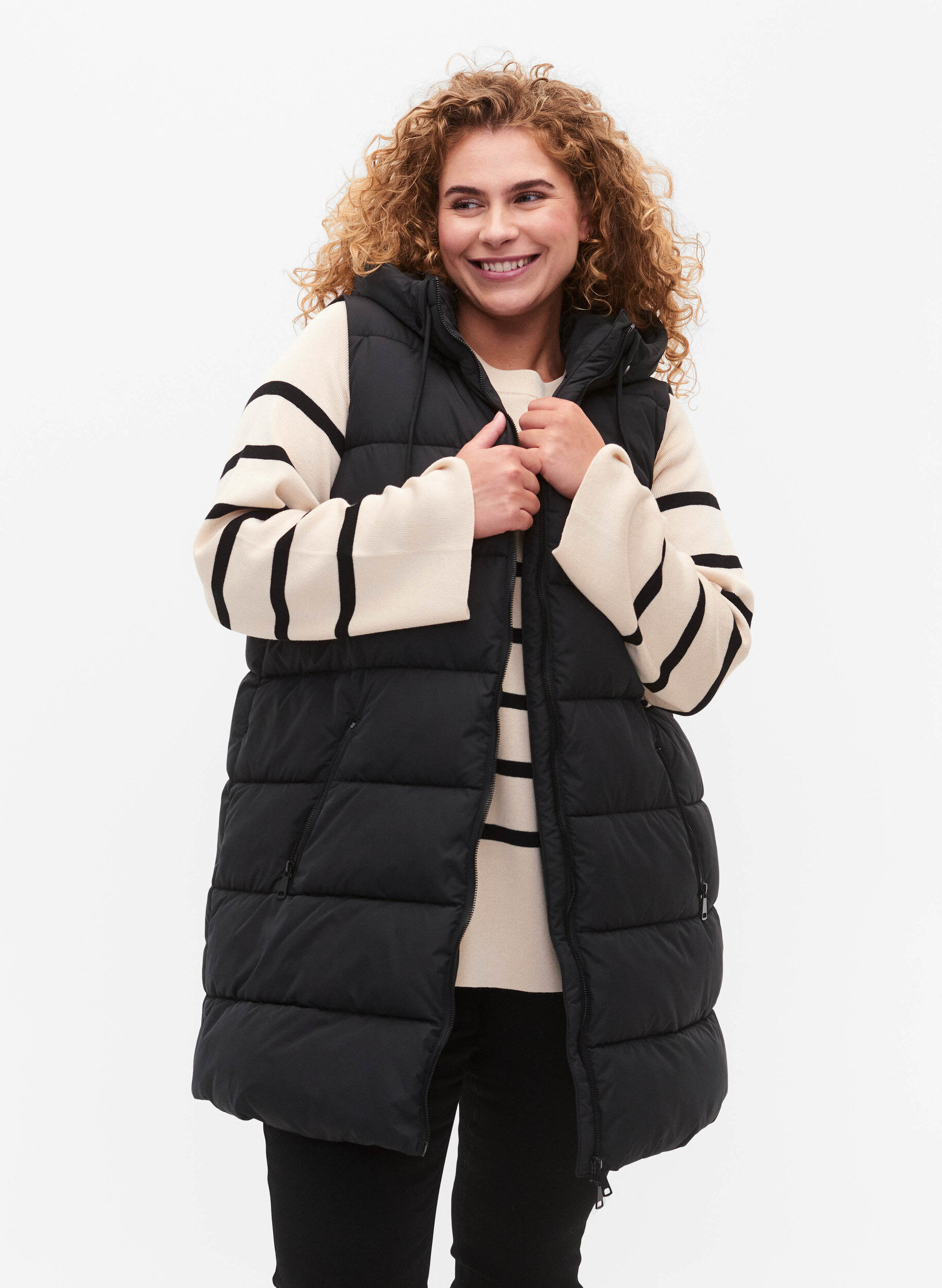 ZizziPitk&auml; liivi hupulla ja taskuilla, Musta, Model image number 0