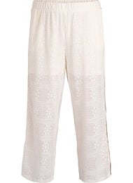 Leve&auml;lahkeiset pitsihousut kontrastiraidoilla, Valkoinen