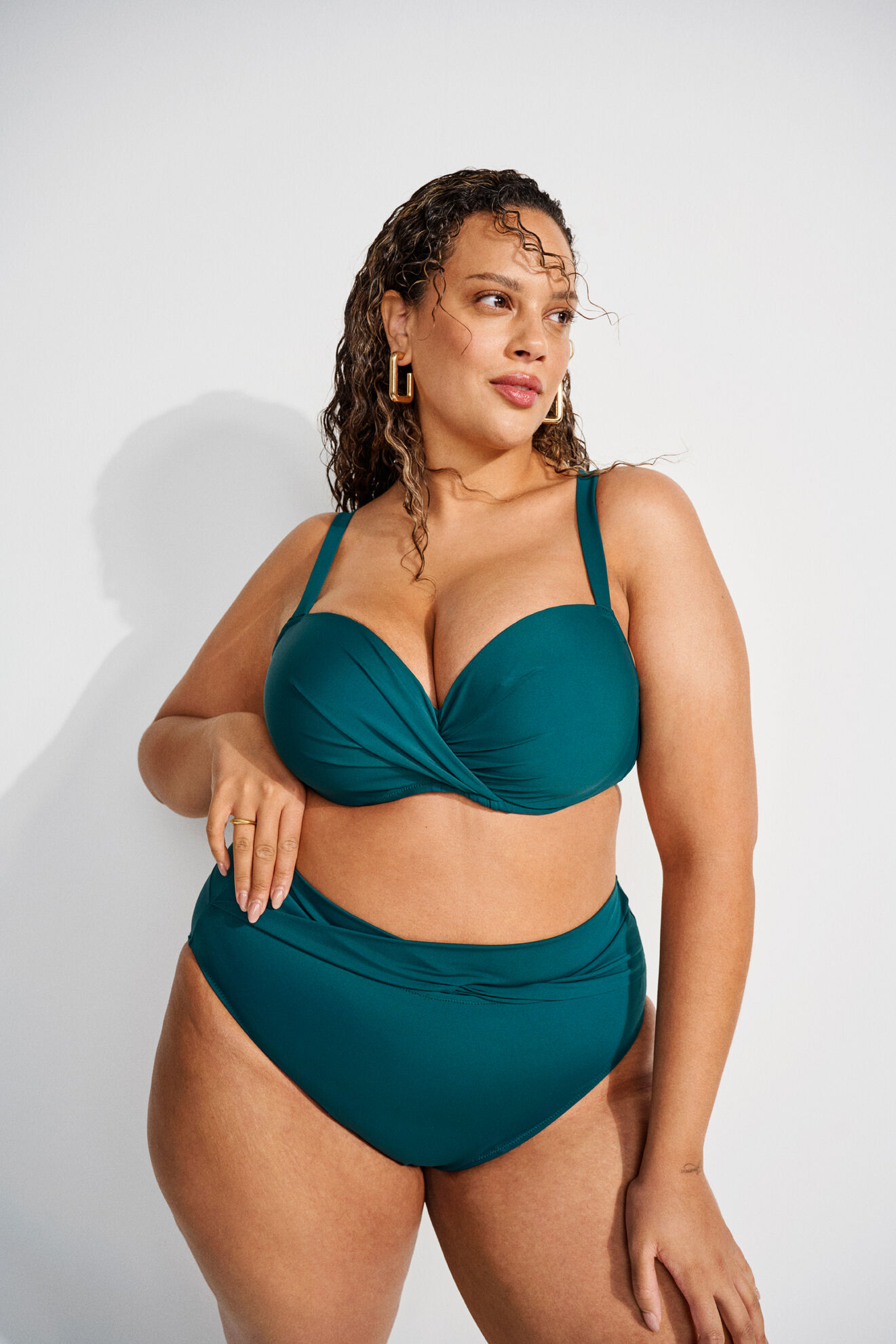 Zizzi Bikini, jossa on kaarituet, , Model