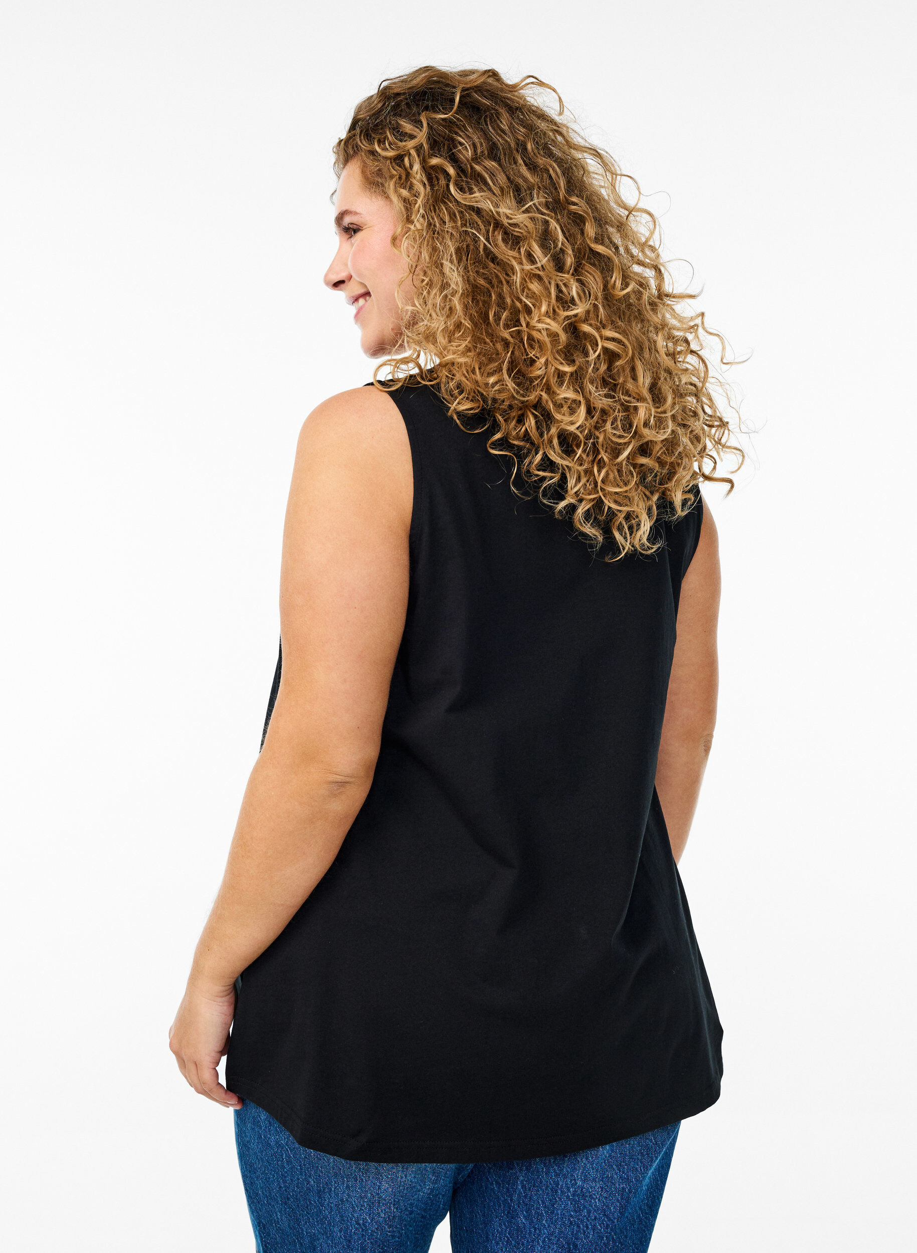 Zizzi Puuvillatoppi A-mallissa, Musta, Model image number 2