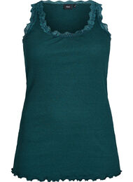 Pitsikoristeinen yl&auml;osa, Vihre&auml;