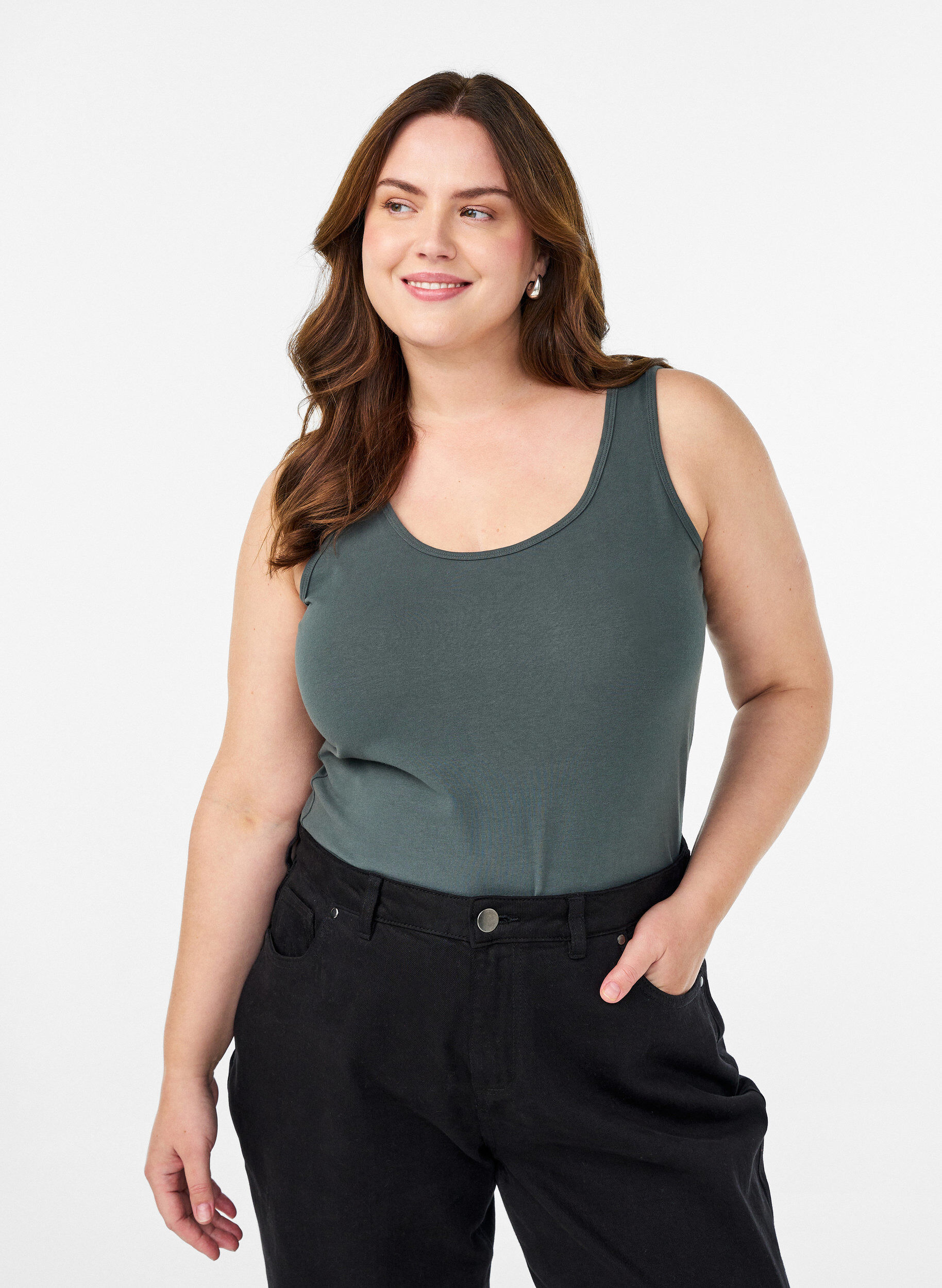 Yksiv&auml;rinen perus paita puuvillasta, Vihre&auml;, Model