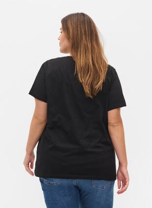 2 perus t-paitaa puuvillasta, Black/Black, Model image number 1