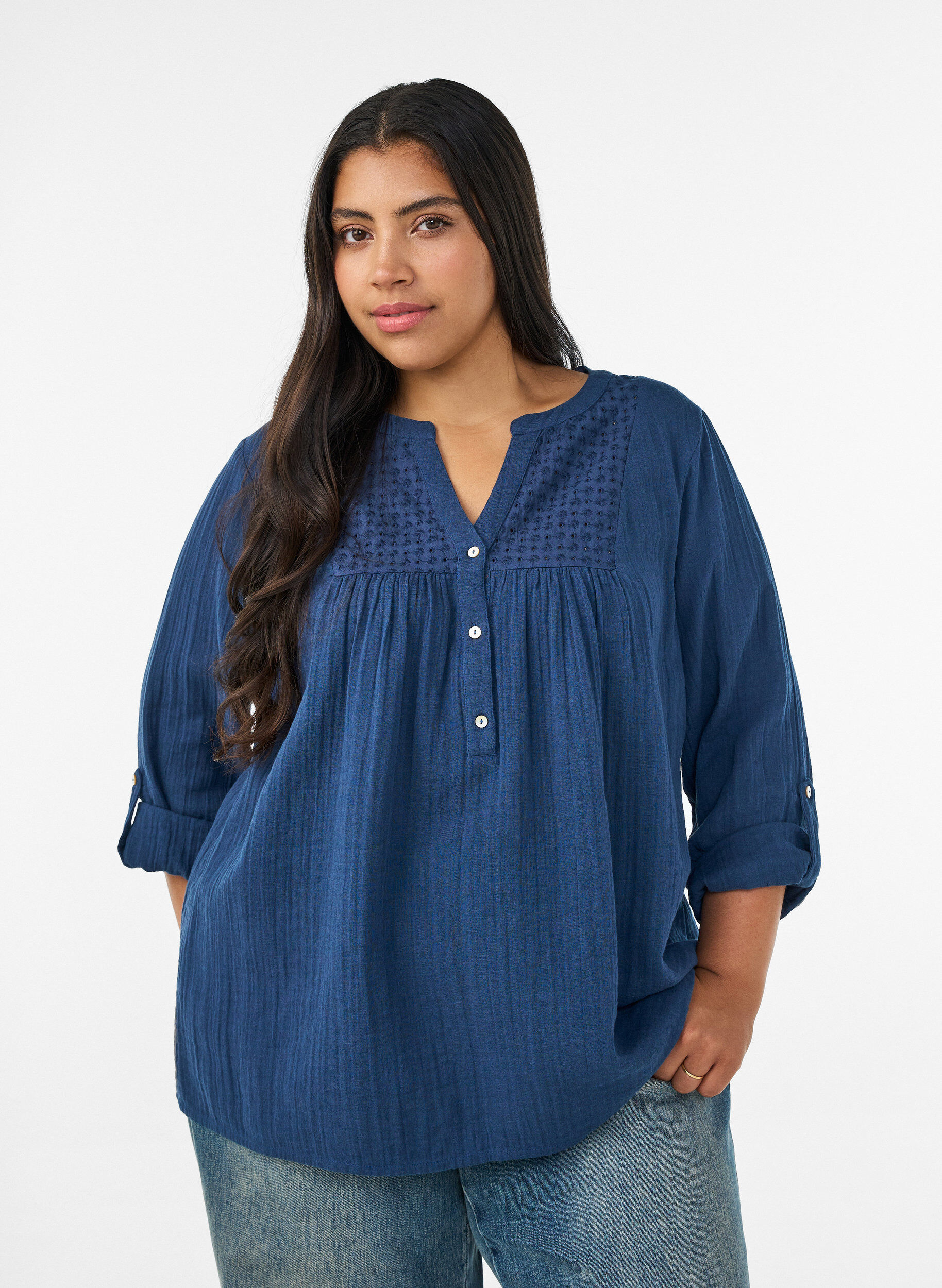 ZizziPaita puuvillamusliinissa, jossa broderie anglaise -kirjailu, Sininen, Model image number 0