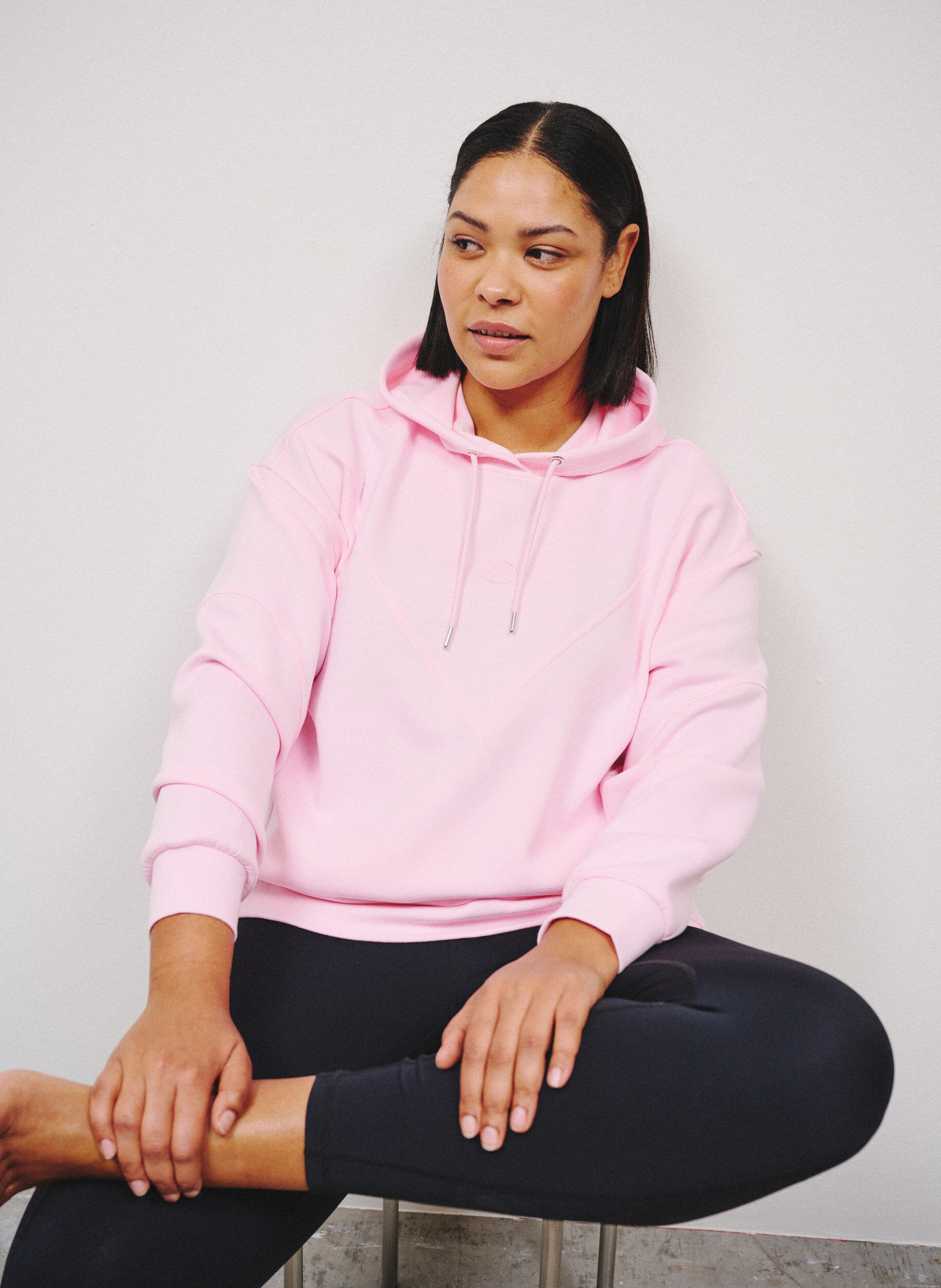 Zizzi Sporttinen scuba-huppari koristeellisilla ompeleilla, Vaaleanpunainen, Image image number 0