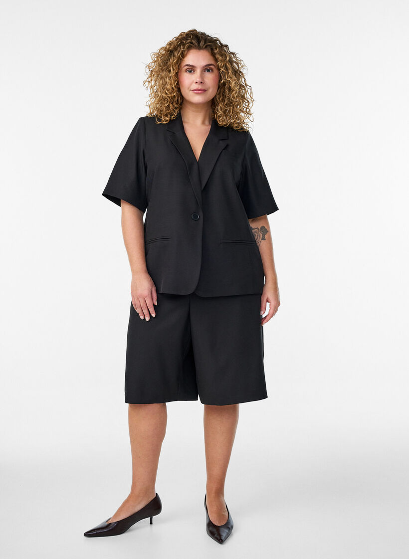 Rennot korkeavy&ouml;t&auml;r&ouml;iset Bermudashortsit, Musta, Model image number 1