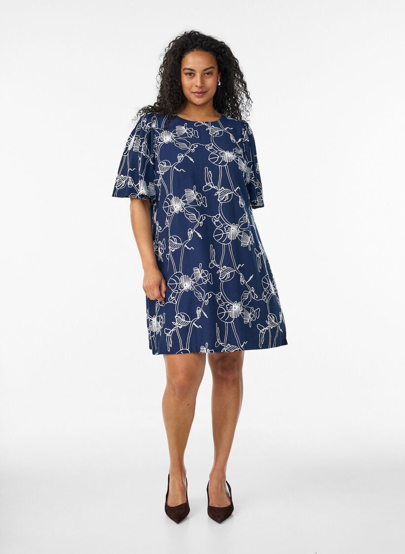Lyhyt A-linjainen mekko kirjaillulla kuviolla, Sininen, Model image number 1