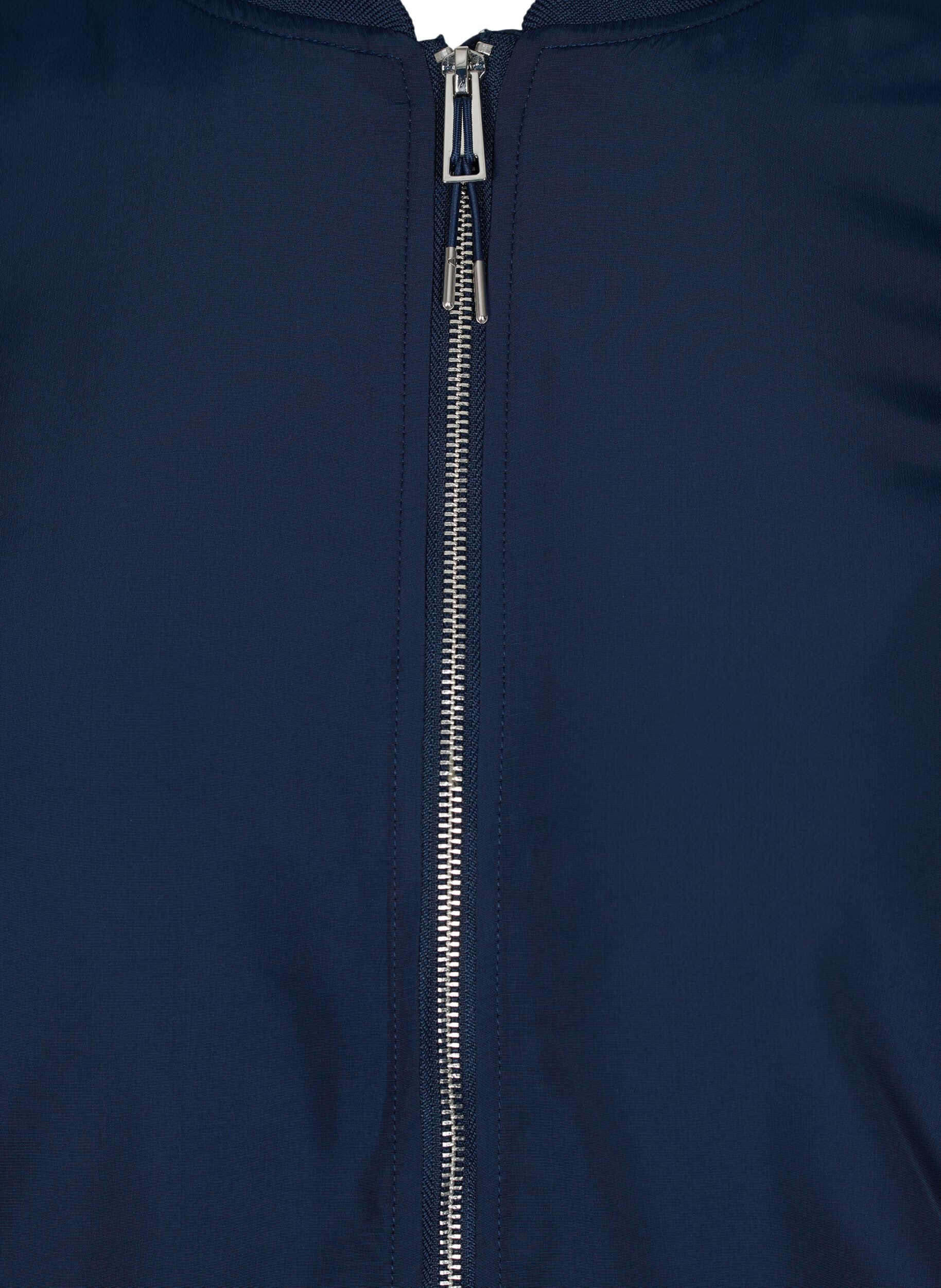 Zizzi Pitk&auml; bombertakki taskuilla, Navy Blazer, Packshot image number 2