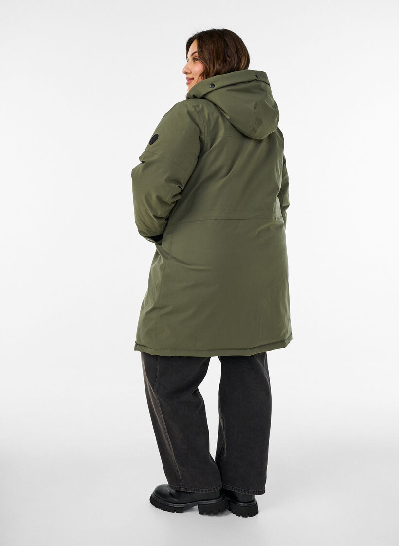 Vett&auml;hylkiv&auml; parka hupulla ja toiminnallisilla yksityiskohdilla, Vihre&auml;, Model image number 2