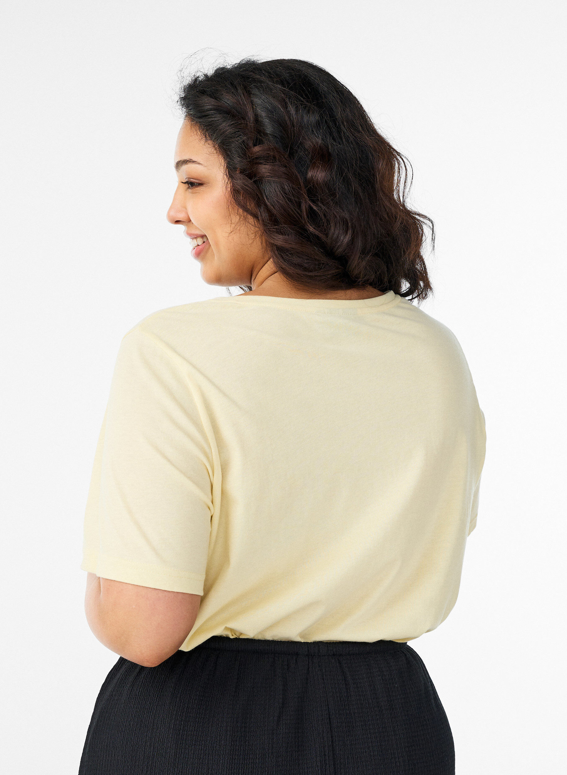 ZizziT-paita printill&auml;, Keltainen, Model image number 2