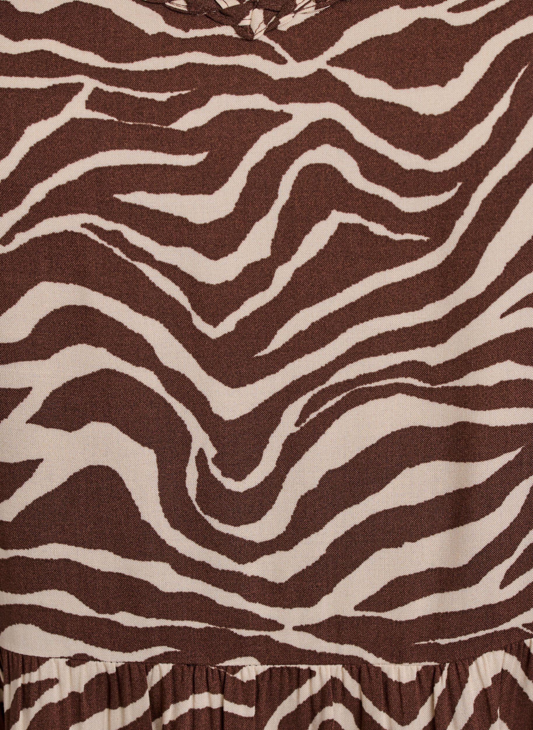 Zizzi Midi-mittainen olkainmekko, jossa on smokattu selk&auml;osa, Ruskea, Packshot image number 2