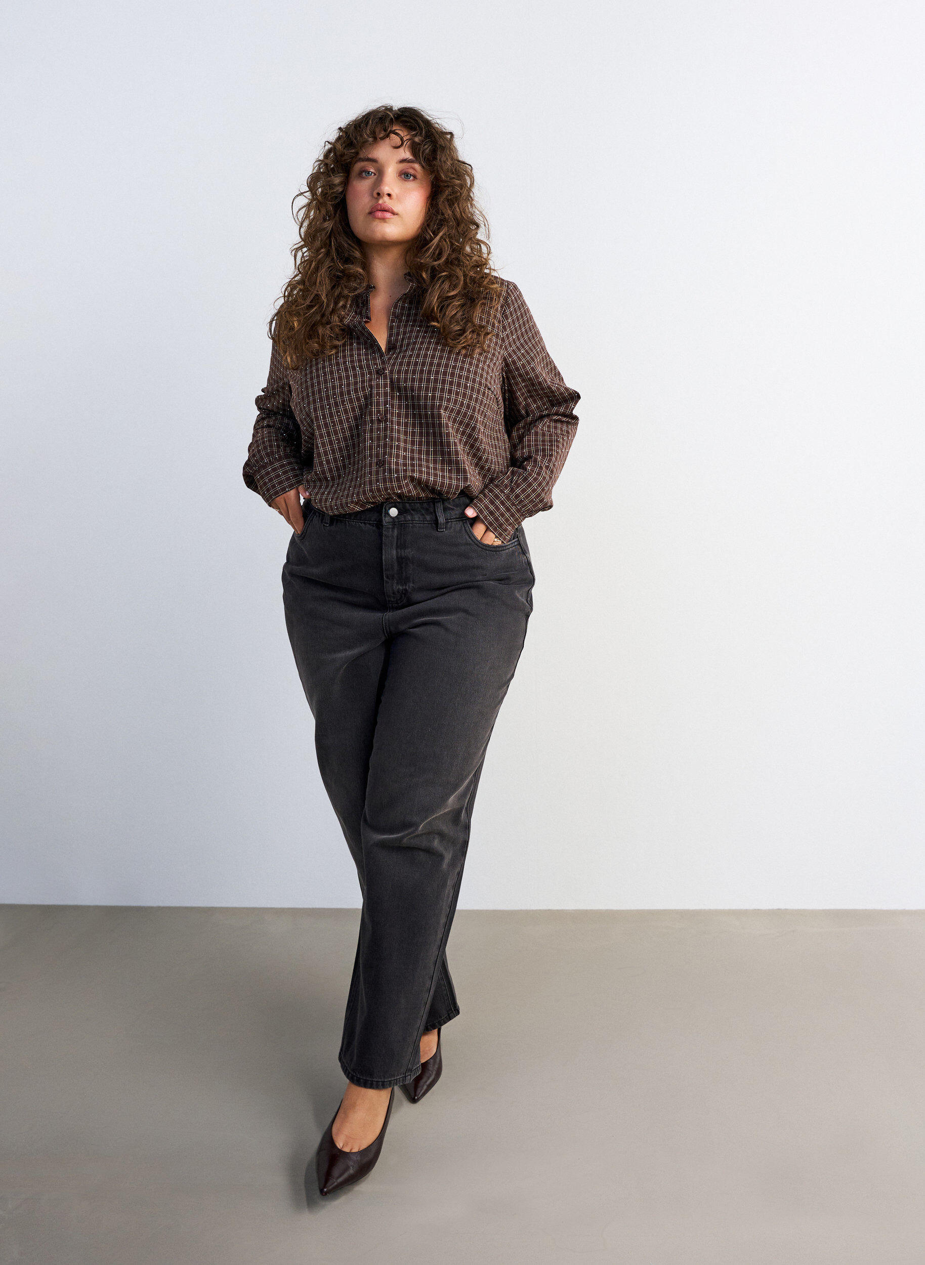 ZizziRuudullinen paita strasseilla, Ruskea, Model image number 1