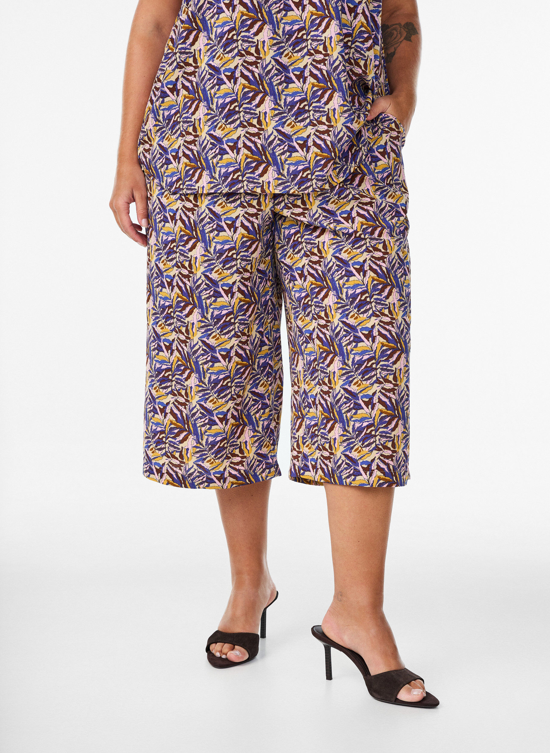 ZizziCulottes-housut kuosilla, Beige, Model image number 2