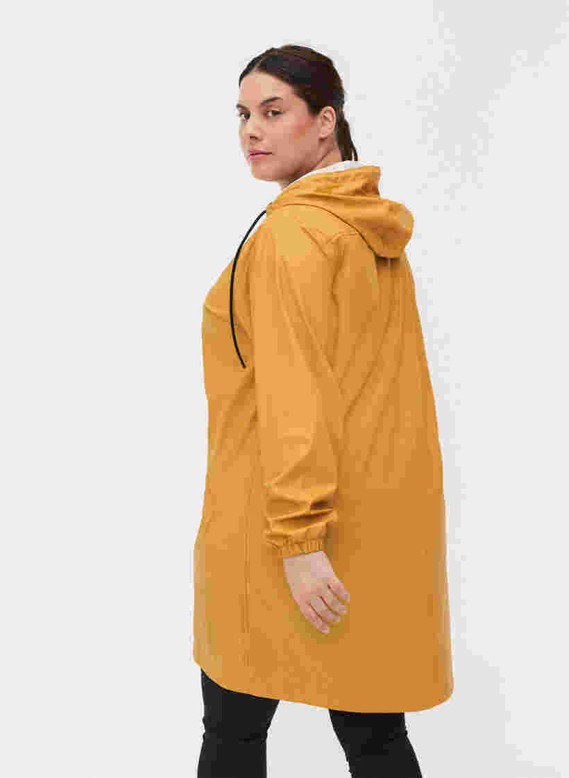 Sadetakki hupulla ja nappikiinnityksellä, Spruce Yellow, Model image number 1