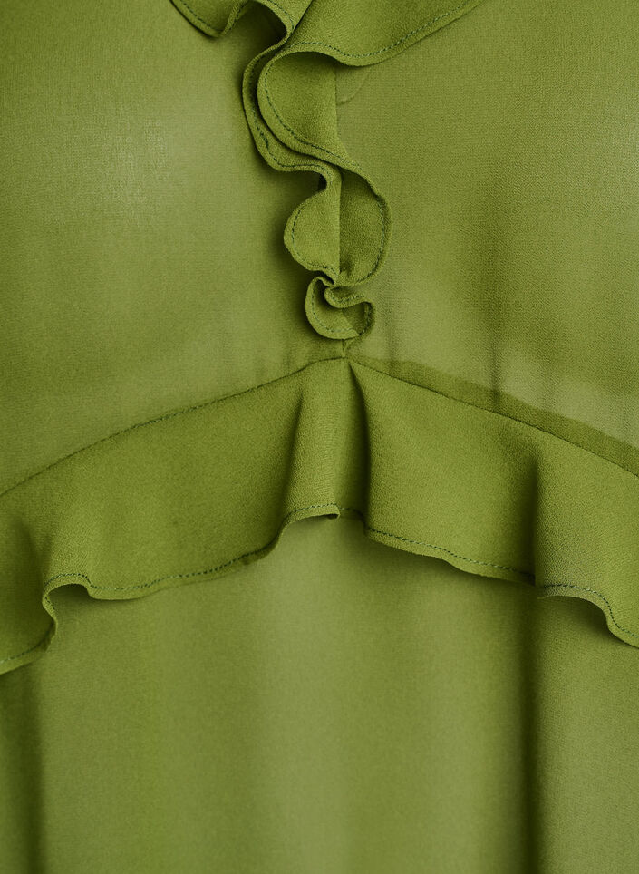 Kevyt mekko r&ouml;yhel&ouml;ill&auml; ja V-p&auml;&auml;ntiell&auml;, Vihre&auml;, Packshot image number 2
